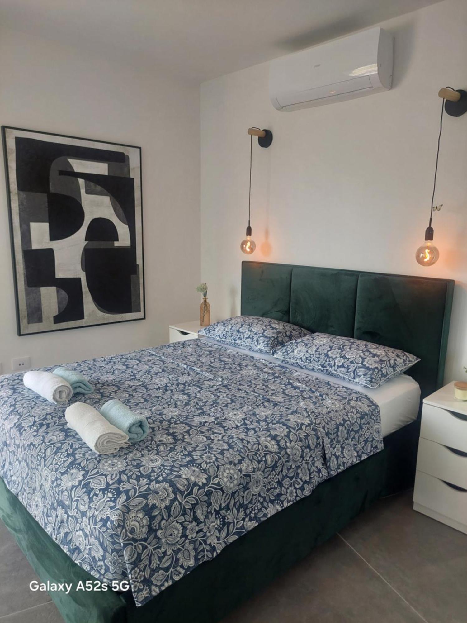 Lu Apartment